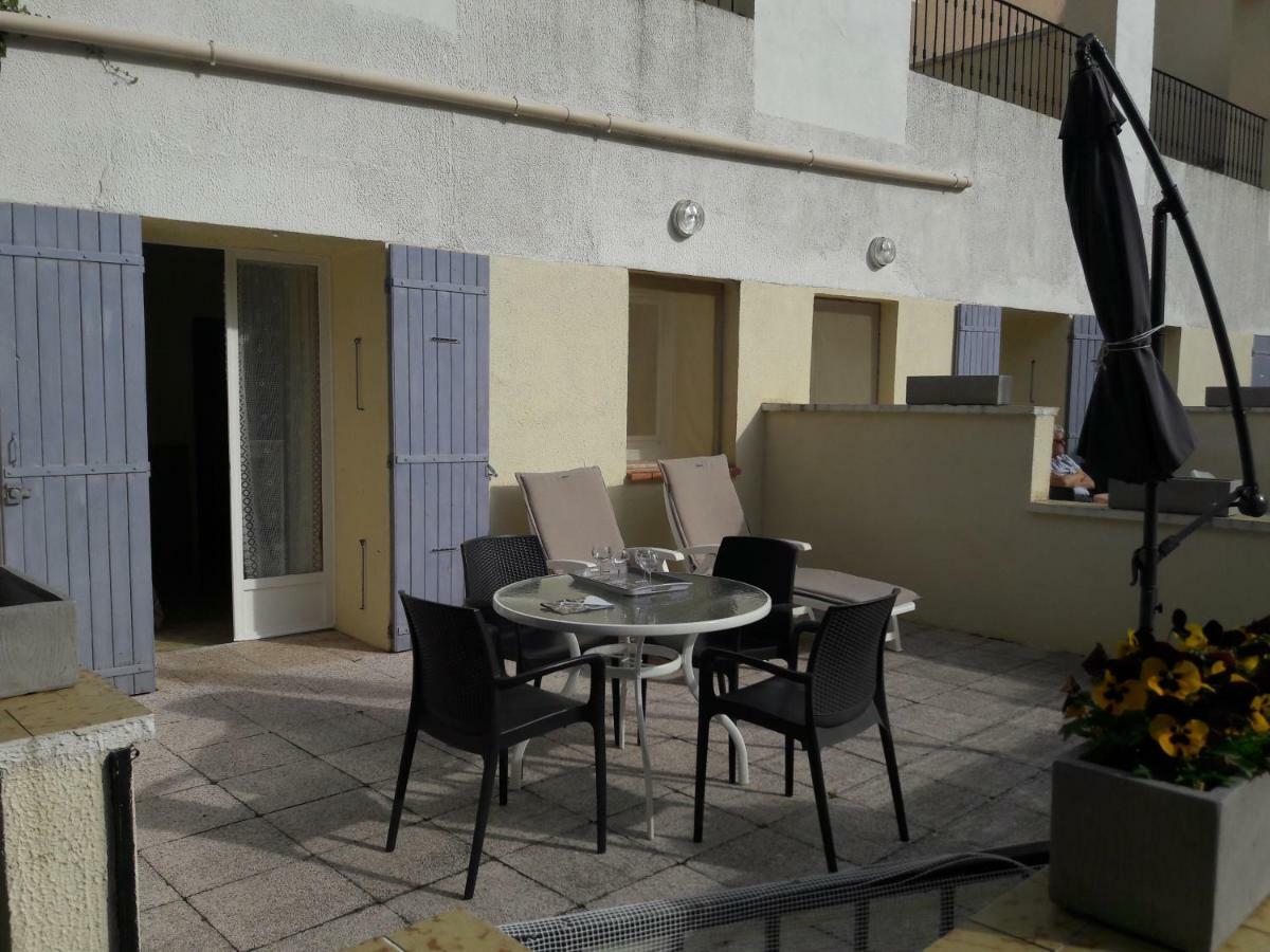 Residence Les Ecureuils Greoux-les-Bains Exterior photo